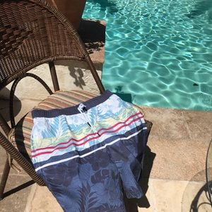 Micro Hawaiian print shorts S